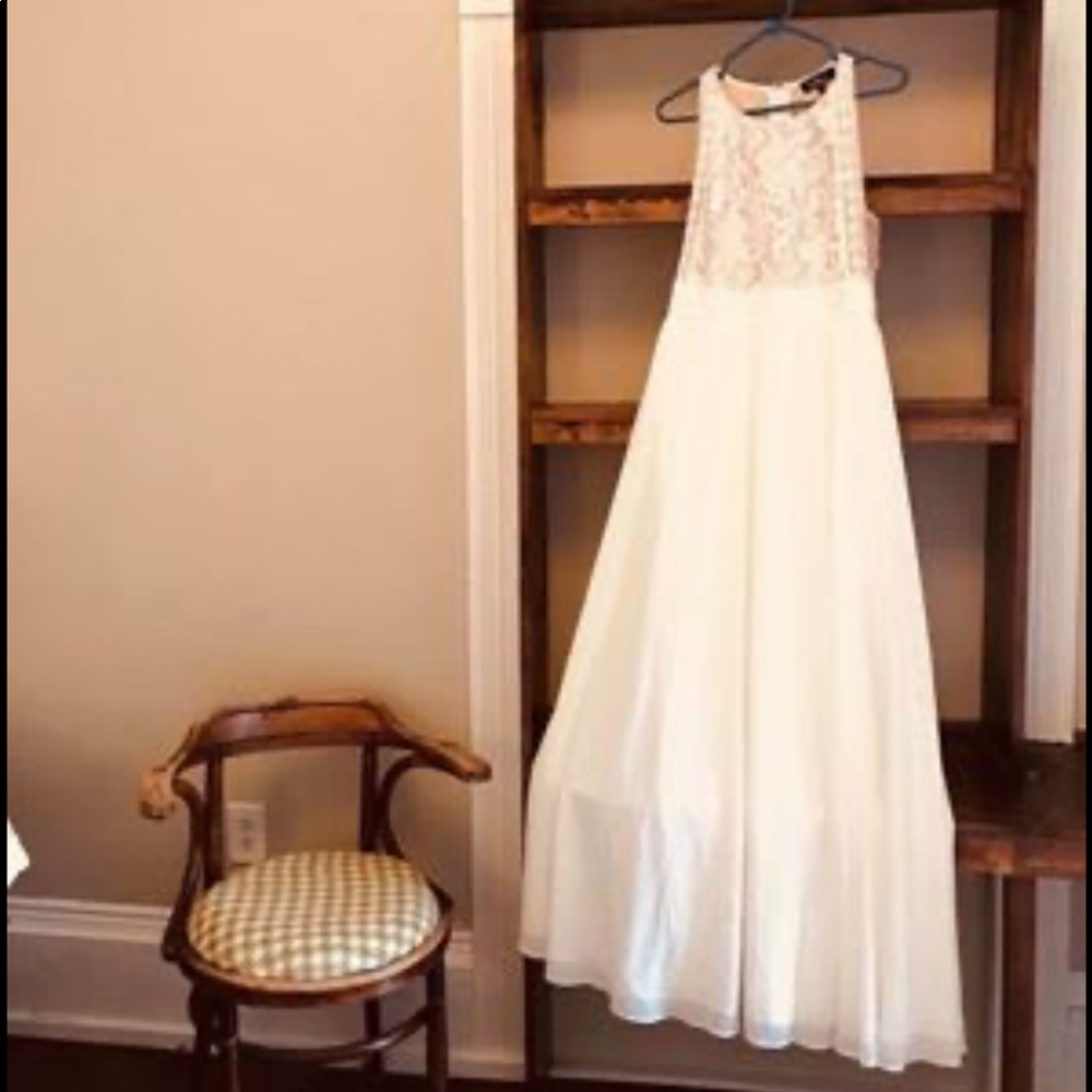 Wedding dress